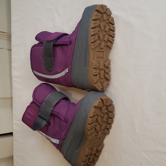 L.L. Bean - Picture 3 of 5